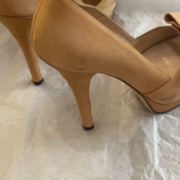 NEW! FENDI Peach Satin Bow Peep Toe Platform Heels Pumps 38.5 - Picture 11 of 16